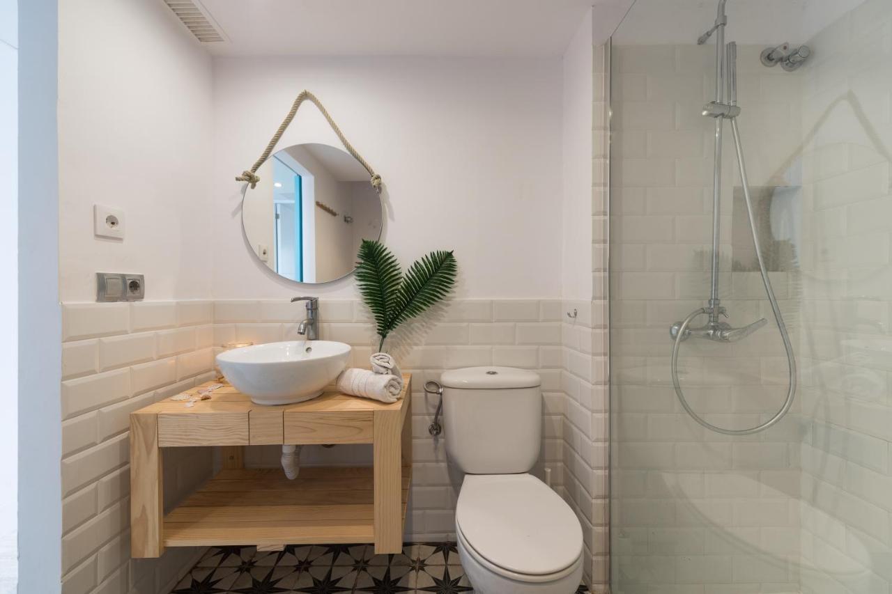 Adam'S Place San Bartolomé Dış mekan fotoğraf